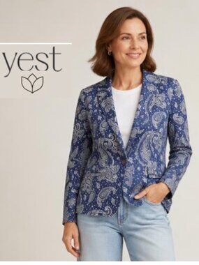 NWOt Blue White paisley Bandana Print Blazer size 12
